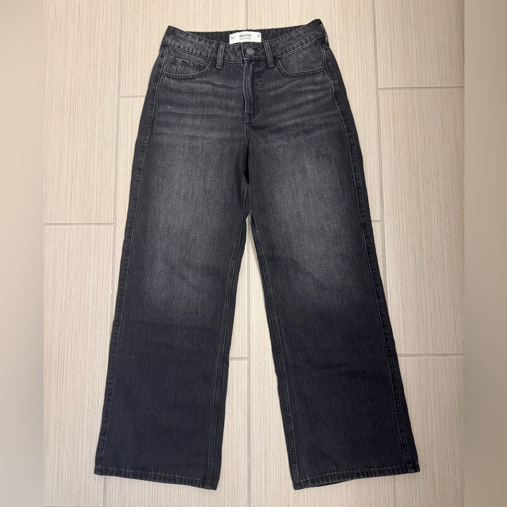 NWT Hollister High-Rise Baggy Women's Jeans 27S